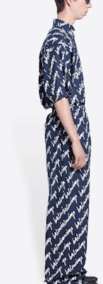 발렌시아가 SS22 로고 프린트 와이드 레그 미드라이즈 팬츠 블루 남성용. 681819TLLJ48502 Details for 발렌시아가 SS22 로고 프린트 와이드 레그 미드라이즈 팬츠 블루 남성용. 681819TLLJ48502