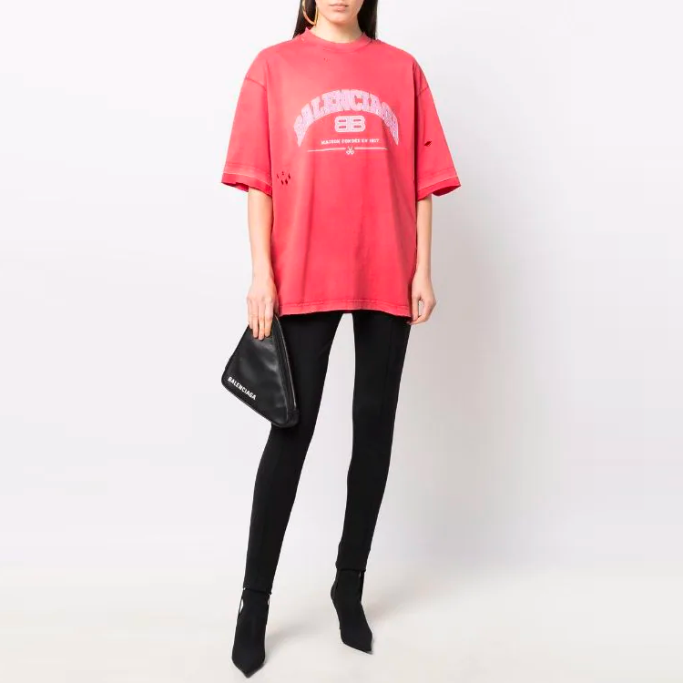 Lookbook Balenciaga SS22 Maison Vintage Camiseta Logo Desgastado Naranja Unisex. 612966TLVJ16441