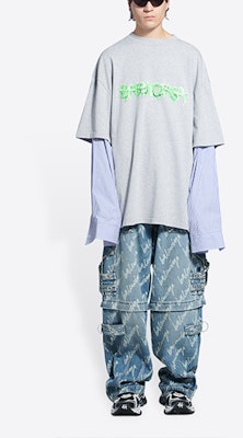 Balenciaga SS22 Slime Stripe Logo Lengan Panjang Abu-Abu Kaos Kasual. 671401TLVF11203 Shop Balenciaga SS22 Slime Stripe Logo Lengan Panjang Abu-Abu Kaos Kasual. 671401TLVF11203