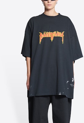 Balenciaga SS22 Kaos Hitam Logo Print Katun Jersey. 694576TMV880105 Purchase Balenciaga SS22 Kaos Hitam Logo Print Katun Jersey. 694576TMV880105