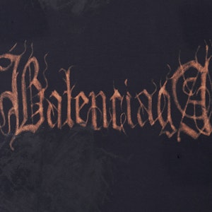 バレンシアガ SS23 抽象ロゴプリント オーバーサイズ ブラック ユニセックス Tシャツ 744439TOVE11055 Sizing バレンシアガ SS23 抽象ロゴプリント オーバーサイズ ブラック ユニセックス Tシャツ 744439TOVE11055