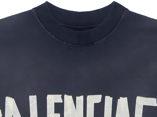 Balenciaga SS23 BB Monogram Logo Print Crewneck T-Shirt Unisex Black. 739784TOVA91055 Details for Balenciaga SS23 BB Monogram Logo Print Crewneck T-Shirt Unisex Black. 739784TOVA91055