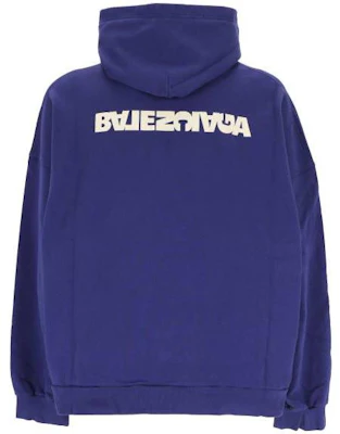 Balenciaga SS23 Sudadera Azul con Letras Estampadas de Manga Larga 674986TNVB64388 Lookbook Balenciaga SS23 Sudadera Azul con Letras Estampadas de Manga Larga 674986TNVB64388