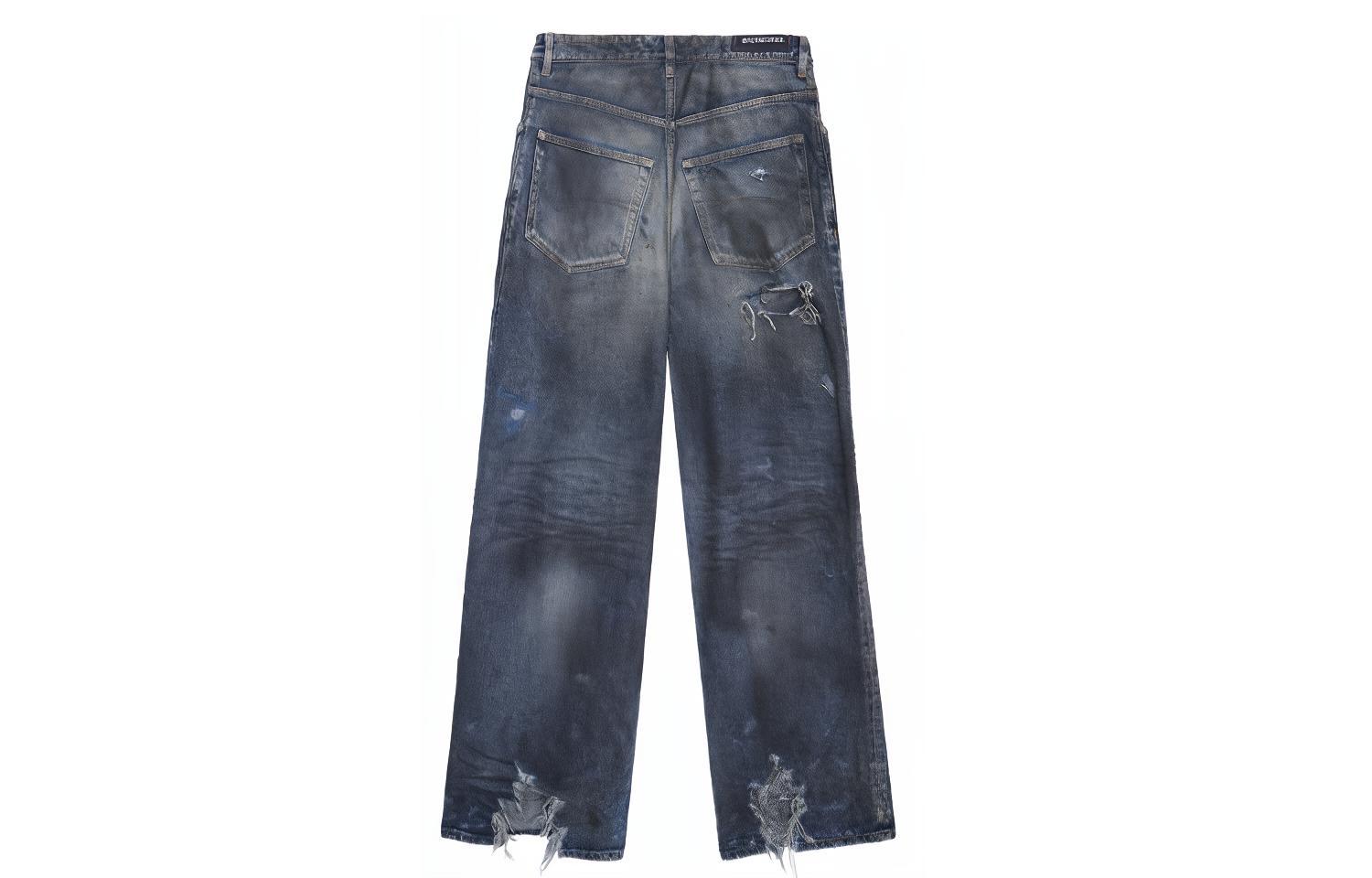 Lookbook 발렌시아가 SS23 블루 디스트로이드 버튼 루즈핏 유니섹스 데님 팬츠. 745213TNW014974