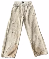 Balenciaga SS23 Distressed Mid-Rise Straight Jeans Regular Fit Men’s Off-White. 745248TOW715411 Balenciaga SS23 Distressed Mid-Rise Straight Jeans Regular Fit Men’s Off-White. 745248TOW715411