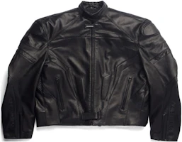 Balenciaga SS23 Glossy Stand-Collar Zip-Up Oversized Jacket Black 744983TOS141000 Balenciaga SS23 Glossy Stand-Collar Zip-Up Oversized Jacket Black 744983TOS141000