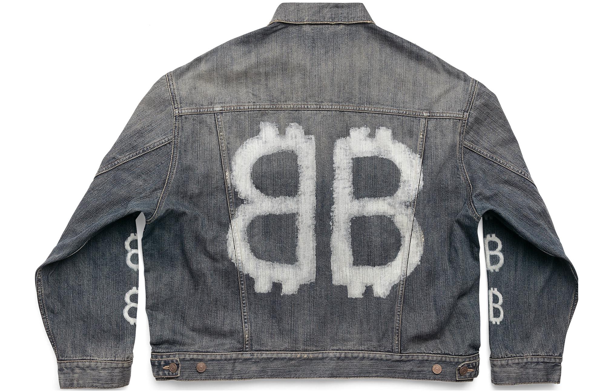 Lookbook Balenciaga SS23 Jaket Denim Cetakan Huruf Unisex Fit Longgar Biru Indigo. 750983TNW654036