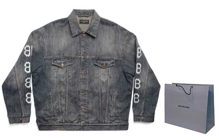 Shop Balenciaga SS23 Jaket Denim Cetakan Huruf Unisex Fit Longgar Biru Indigo. 750983TNW654036