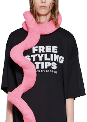 Balenciaga SS23 Kaos Hitam Oversized dengan Letter Print Pria. 744439TOVG29034 Cheap Balenciaga SS23 Kaos Hitam Oversized dengan Letter Print Pria. 744439TOVG29034