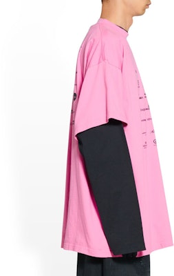 발렌시아가 SS23 로고 프린트 핑크 오버사이즈 유니섹스 크루넥 티셔츠. 712398TNVQ71401 Sizing 발렌시아가 SS23 로고 프린트 핑크 오버사이즈 유니섹스 크루넥 티셔츠. 712398TNVQ71401