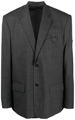 巴黎世家 SS23 标志V领长袖夹克 常规版型 深灰色 674430TGT151240 Buy 巴黎世家 SS23 标志V领长袖夹克 常规版型 深灰色 674430TGT151240