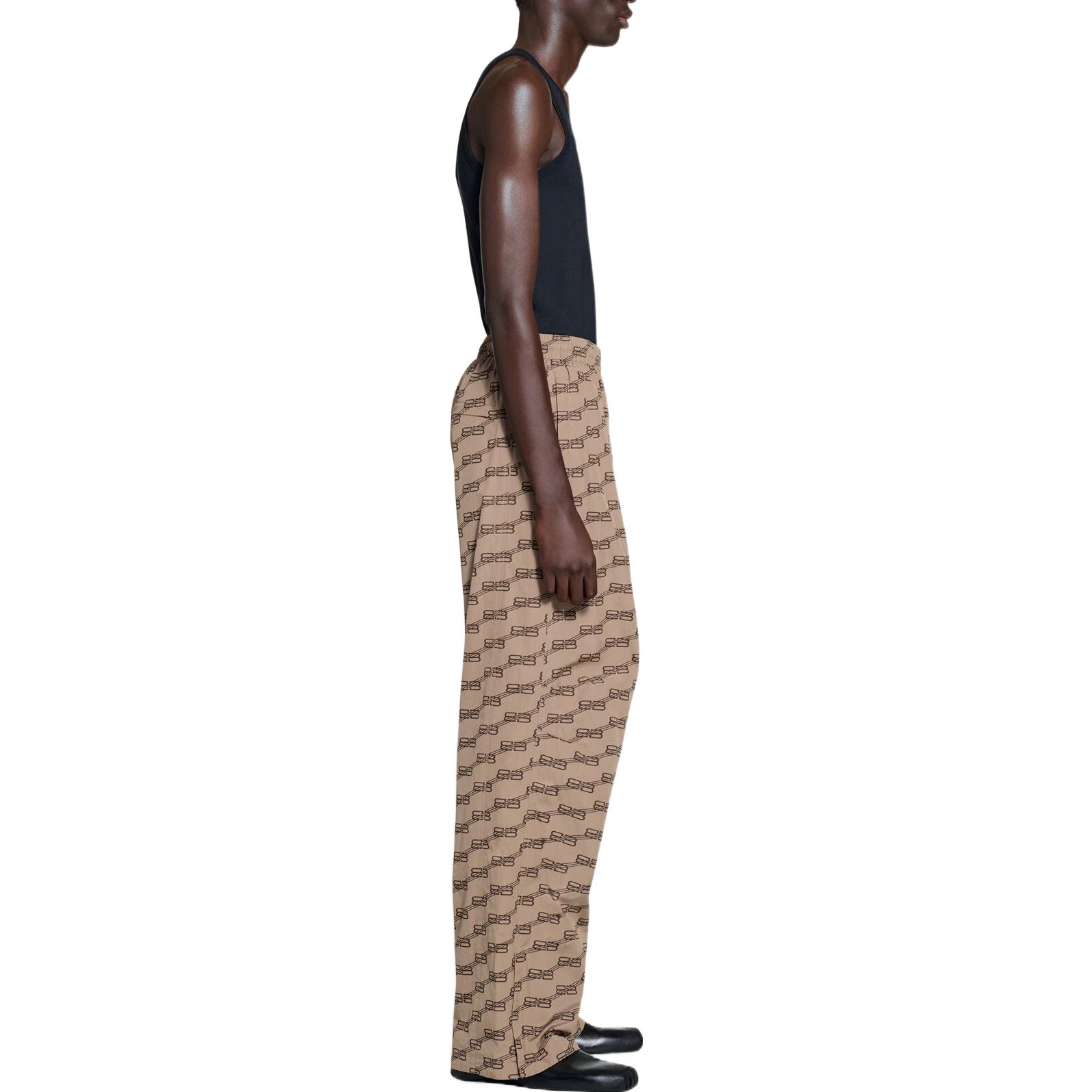 Purchase Balenciaga SS23 Celana Kasual Motif Monogram Coklat - Regular Fit. 704720TML369378