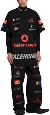 巴黎世家 SS23 Top League 標誌印花休閒短袖t恤 男款標準版型 770919TPVE99000 Shop 巴黎世家 SS23 Top League 標誌印花休閒短袖t恤 男款標準版型 770919TPVE99000