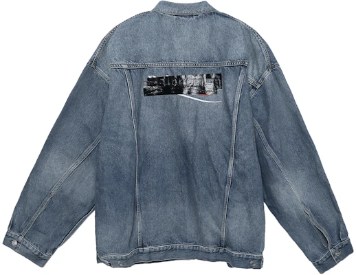 Balenciaga SS23 Jaket Denim Biru Lengan Panjang Kasual 724651THW254245 Lookbook Balenciaga SS23 Jaket Denim Biru Lengan Panjang Kasual 724651THW254245