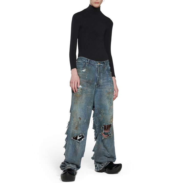 Lookbook Balenciaga SS23 Washed Distressed Loose Fit Jeans Unisex - Blue 745248TNW014012