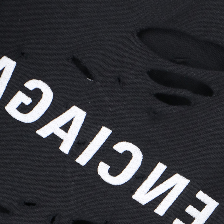 Purchase 발렌시아가 SS24 블랙 로고 프린트 크루넥 티셔츠 레귤러 핏. 720198TQVP31569