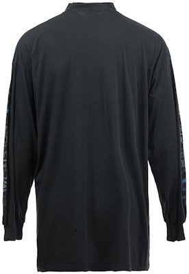 Balenciaga SS24 Camiseta Negra Oversized de Manga Larga con Logo. 739027TPVM31412 Lookbook Balenciaga SS24 Camiseta Negra Oversized de Manga Larga con Logo. 739027TPVM31412