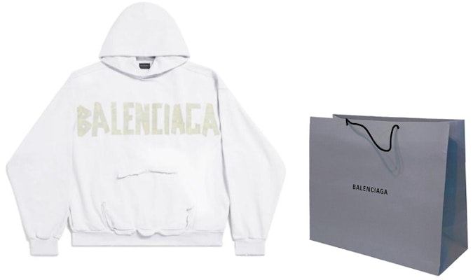 巴黎世家 SS24 做旧字母印花连帽衫 男女同款宽松版型 744441TOVB19000 Shop 巴黎世家 SS24 做旧字母印花连帽衫 男女同款宽松版型 744441TOVB19000