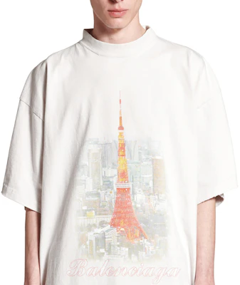 Balenciaga SS24 Baju-T Grafik Putih Lelaki Kasual Oversized. 787349TQV759016 Sizing Balenciaga SS24 Baju-T Grafik Putih Lelaki Kasual Oversized. 787349TQV759016
