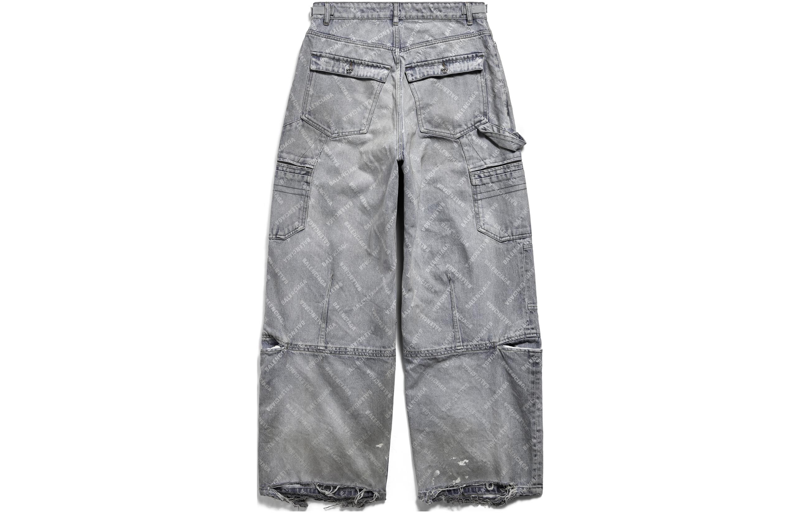 Lookbook 巴黎世家SS24字母印花淺藍色中腰寬鬆版牛仔褲男女通用款。 767971TDW144979