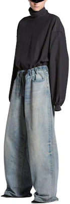 Balenciaga SS24 淺藍色徽標補丁抽繩寬版牛仔褲 男女適穿休閒款 786643TQW556379 Shop Balenciaga SS24 淺藍色徽標補丁抽繩寬版牛仔褲 男女適穿休閒款 786643TQW556379