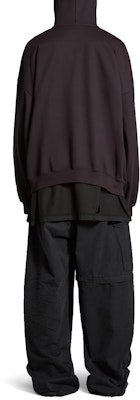 巴黎世家 SS24 LO_VE 字母印花连帽衫 男女同款 黑色宽松版型。 739024TQVK31576 Purchase 巴黎世家 SS24 LO_VE 字母印花连帽衫 男女同款 黑色宽松版型。 739024TQVK31576