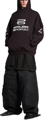 巴黎世家 SS24 Logo印花连帽衫 男女同款宽松版 黑色. 767877TQVF99034 Shop 巴黎世家 SS24 Logo印花连帽衫 男女同款宽松版 黑色. 767877TQVF99034