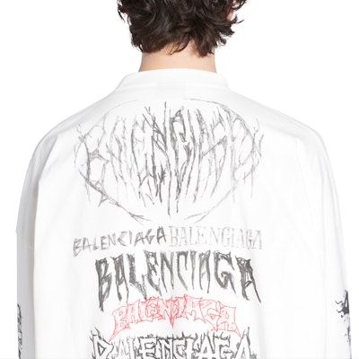 Balenciaga SS24 Baju Lengan Panjang Unisex Putih Cetakan Surat Tahun Baru. 699191TPVO29065 Sizing Balenciaga SS24 Baju Lengan Panjang Unisex Putih Cetakan Surat Tahun Baru. 699191TPVO29065