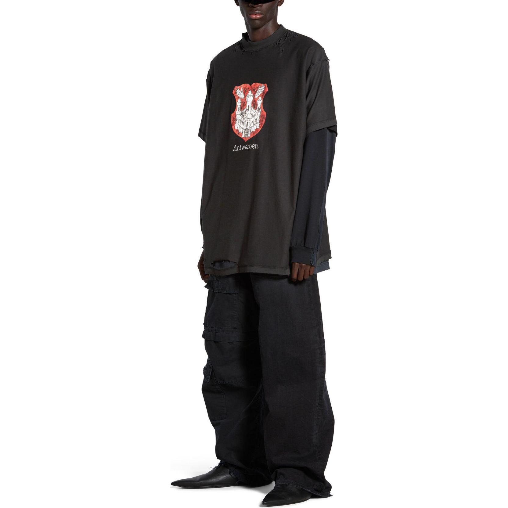 Lookbook 巴黎世家SS24复古Logo印花宽松男女同款黑色T恤 787358TQVP71083