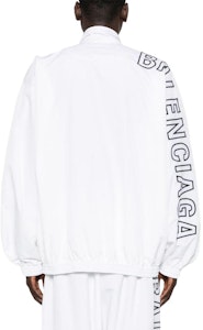 Balenciaga SS24 白色高領字母印拉鍊外套 男士標準版型。 768920TNO79-9000 Shop Balenciaga SS24 白色高領字母印拉鍊外套 男士標準版型。 768920TNO79-9000