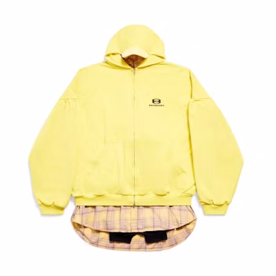 Balenciaga SS24 Yellow Oversized Hoodie with Spliced Logo Print Unisex. 772206TPVG67440