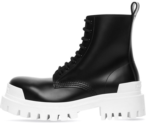 balenciaga-strike-lace-up-boot-black-white-589338-wa-967-1090