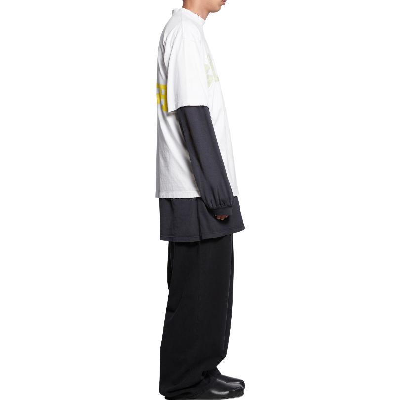 Sizing 발렌시아가 테이프 로고 오버사이즈 유니섹스 화이트 크루넥 티셔츠. 739784TOVA99000