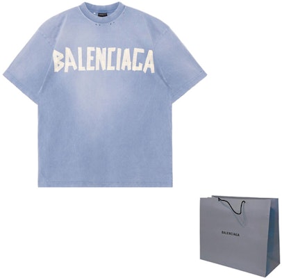 발렌시아가 테이프 로고 티셔츠 미디움 핏 페이디드 블루 남성용. 739784TOVA94530 Shop 발렌시아가 테이프 로고 티셔츠 미디움 핏 페이디드 블루 남성용. 739784TOVA94530
