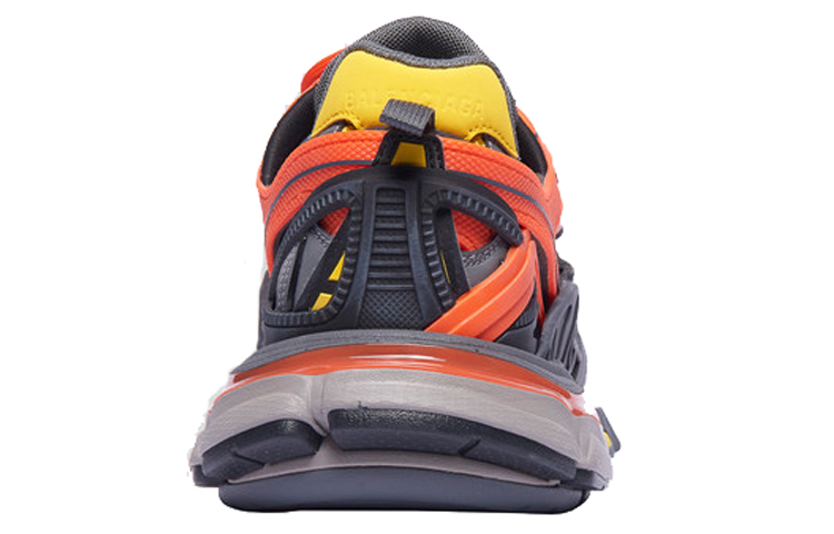 Lookbook Balenciaga Track 2 Trainer 'Oren Hitam' 568614 W2GN3 7560