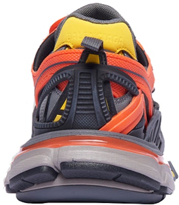 Balenciaga Track 2 Trainer 'Oren Hitam' 568614 W2GN3 7560 Lookbook Balenciaga Track 2 Trainer 'Oren Hitam' 568614 W2GN3 7560