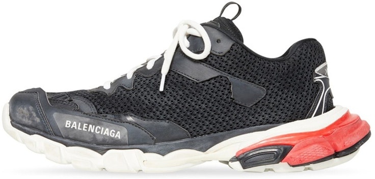 balenciaga-track-3-sneaker-worn-out-black-red-700875-w3-rf-5-1906