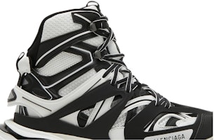 Balenciaga Track Hike 'Hitam Putih' 654867-W3CP4-9010 Order Balenciaga Track Hike 'Hitam Putih' 654867-W3CP4-9010