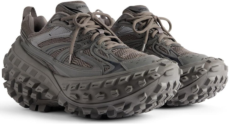 Balenciaga巴黎世家 網布 舒適繫帶 低筒 老爹鞋 男款 灰色 Lookbook Balenciaga巴黎世家 網布 舒適繫帶 低筒 老爹鞋 男款 灰色