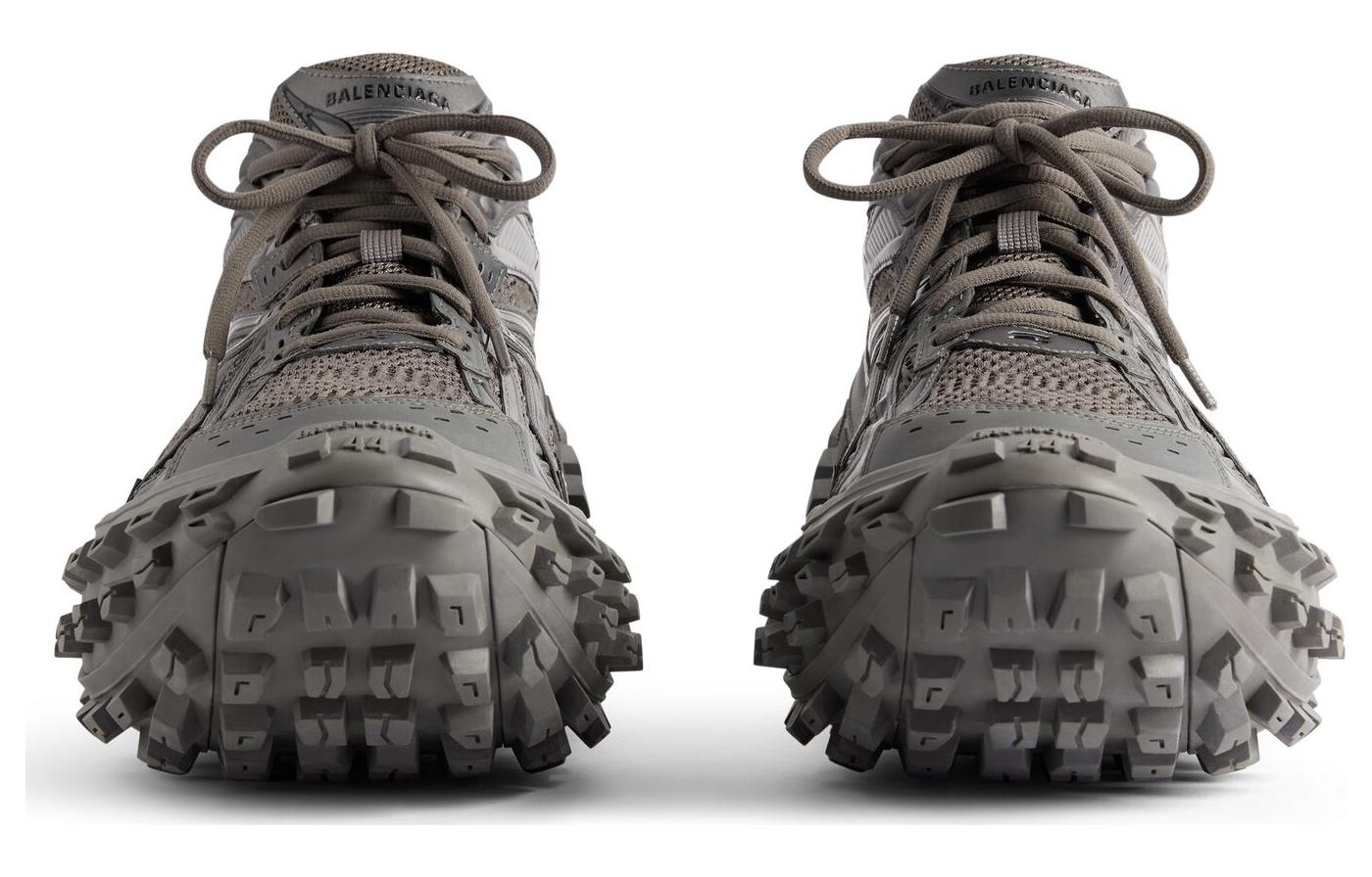 Shop Balenciaga巴黎世家 網布 舒適繫帶 低筒 老爹鞋 男款 灰色