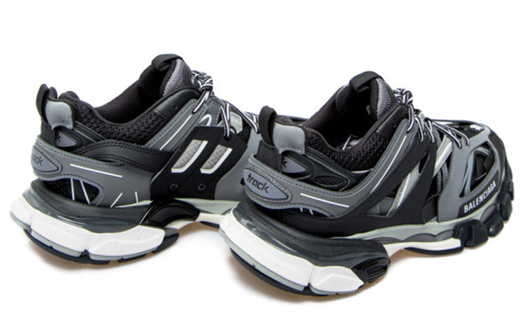 Shop Balenciaga Track Sneaker 'Hitam Kelabu' 542023-W3AD1-1819