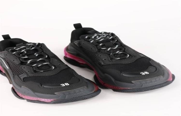 balenciaga-triple-s-black-5443511053