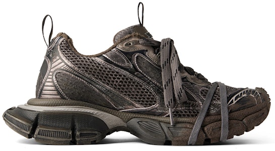 Balenciaga Triple S 'Coklat Hitam' 734734W3XL72200 Order Balenciaga Triple S 'Coklat Hitam' 734734W3XL72200