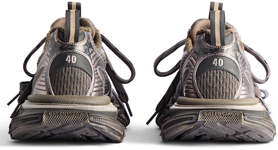 Balenciaga Triple S 'Coklat Hitam' 734734W3XL72200 Details for Balenciaga Triple S 'Coklat Hitam' 734734W3XL72200