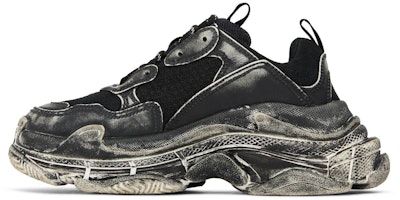 Balenciaga Triple S 'Hitam Pudar' 536737-W3CN3-1000 Lookbook Balenciaga Triple S 'Hitam Pudar' 536737-W3CN3-1000