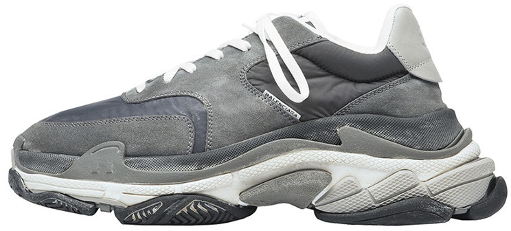 balenciaga-triple-s-grey-distressed-506346-w09-s1
