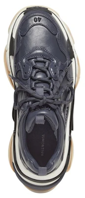 巴黎世家 Triple S 時尚綁帶 防滑 低幫 老爹鞋 深藍色 Lookbook 巴黎世家 Triple S 時尚綁帶 防滑 低幫 老爹鞋 深藍色