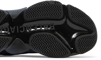 Sneaker Balenciaga Triple S 'Hitam' 534162-W09OM-1000 Purchase Sneaker Balenciaga Triple S 'Hitam' 534162-W09OM-1000