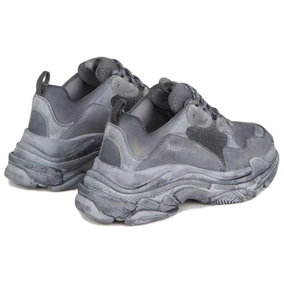 Shop 巴黎世家 Triple S 运动鞋 '染灰' 536737-W3CS4-1200