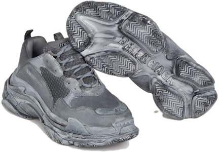 巴黎世家 Triple S 运动鞋 '染灰' 536737-W3CS4-1200 Purchase 巴黎世家 Triple S 运动鞋 '染灰' 536737-W3CS4-1200